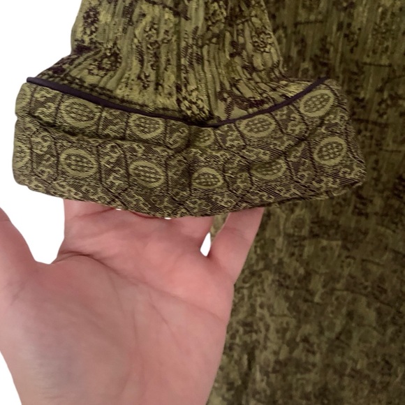 Vintage Natori Large Olive Green Textured Long Dress - Picture 6 of 7